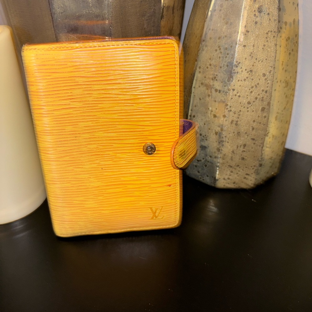 Louis Vuitton Vibrant Yellow Epi Leather Wallet/Agenda